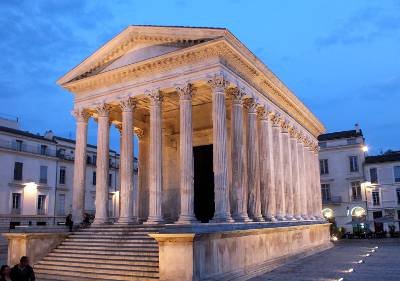 Maison carrée nimes