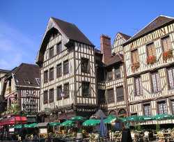 Troyes